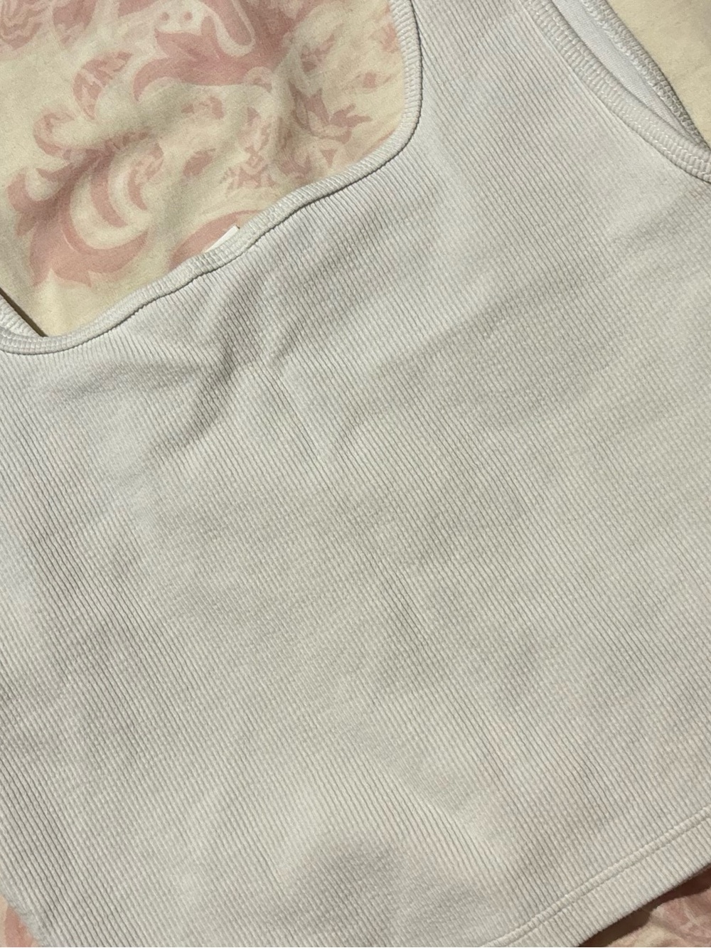 H&M White Ribbed Crop Tank Top - Picture 3 of 3